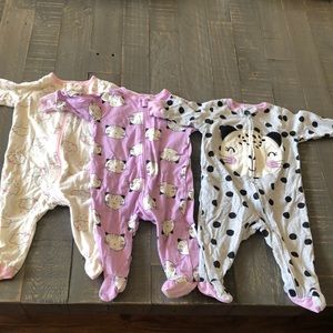 Set of 3 Gerber zippy PJs size 0-3 months